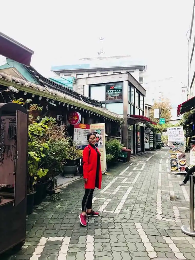 Tạp chí Du lịch Wanderlust Tips | Cô gái chia tay tuổi 25 bằng chuyến du lịch Hàn Quốc 