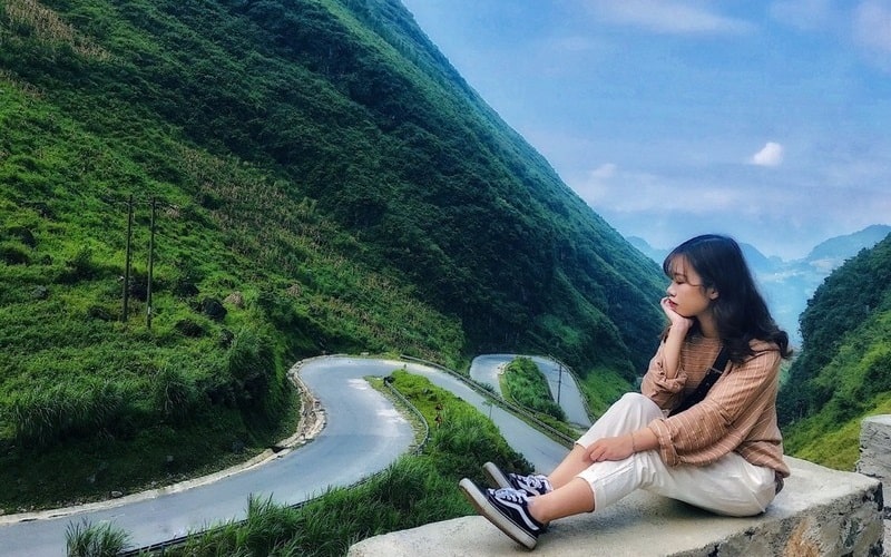 Tạp chí Du lịch Wanderlust Tips | Cô gái mê du lịch và hành trình của đôi chân không biết mỏi