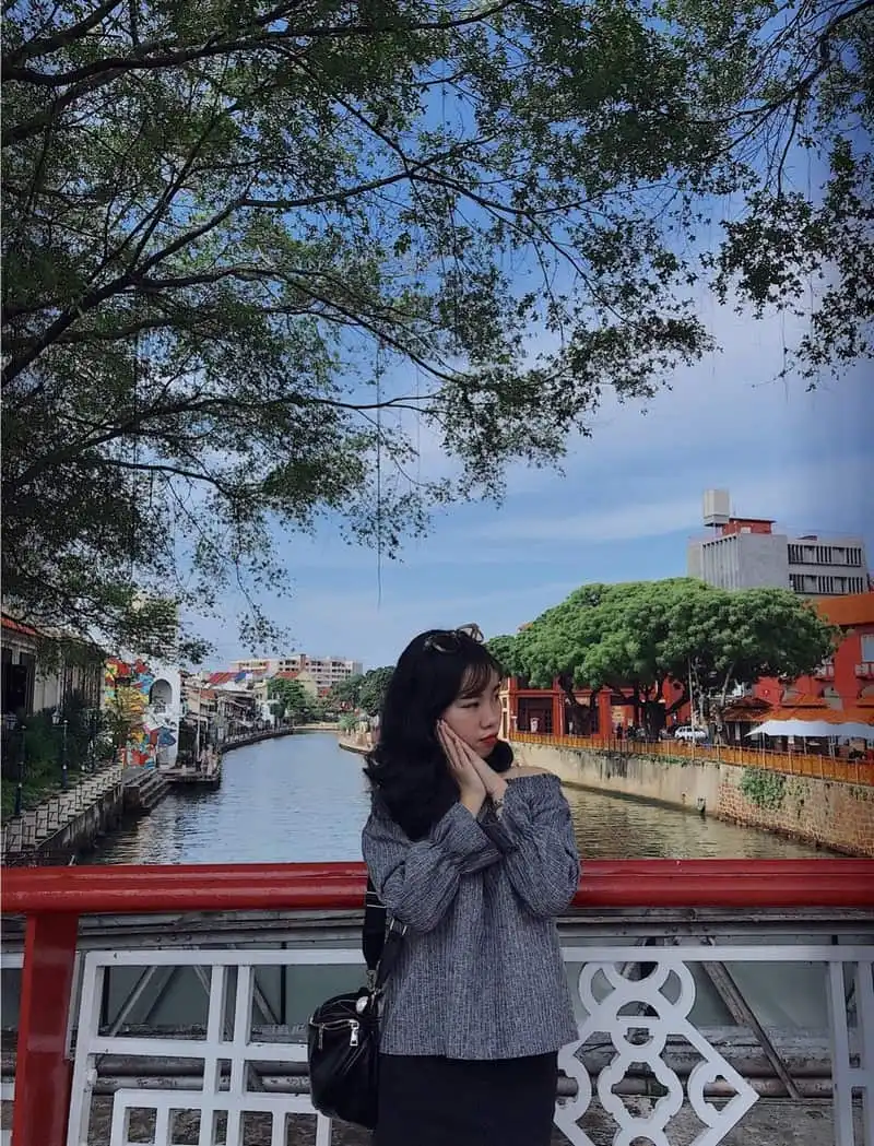 Tạp chí Du lịch Wanderlust Tips | Cô gái mê du lịch và hành trình của đôi chân không biết mỏi