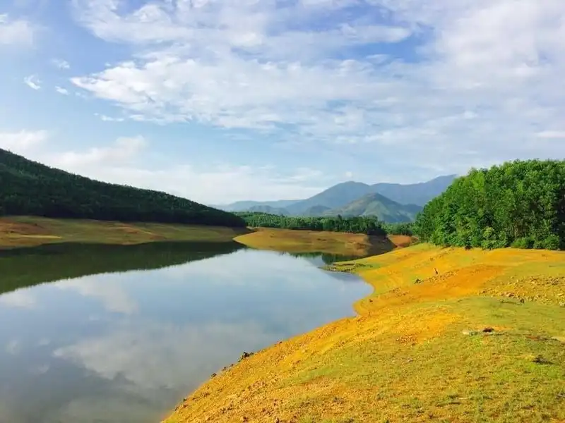 Tạp chí Du lịch Wanderlust Tips | Có một thiên đường mướt xanh giữa lòng Đà Nẵng