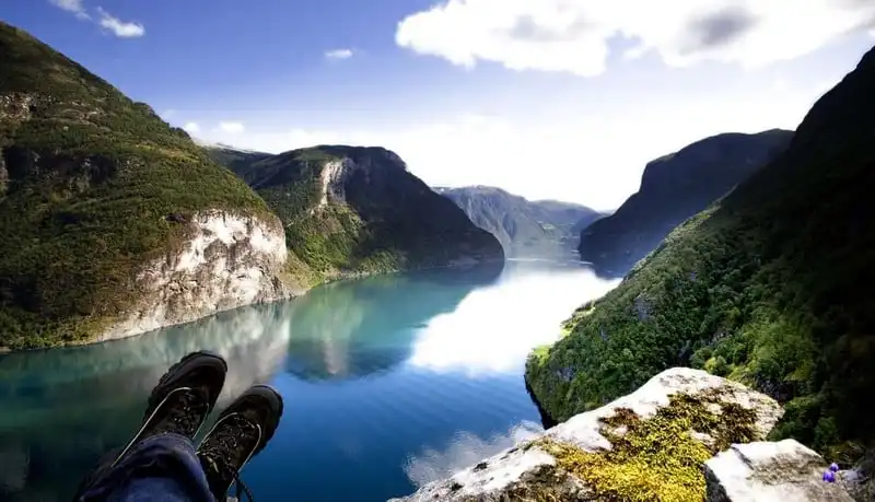 Tạp chí Du lịch Wanderlust Tips | Du lịch Na Uy chiêm ngưỡng những cảnh quan đẹp lịm tim 