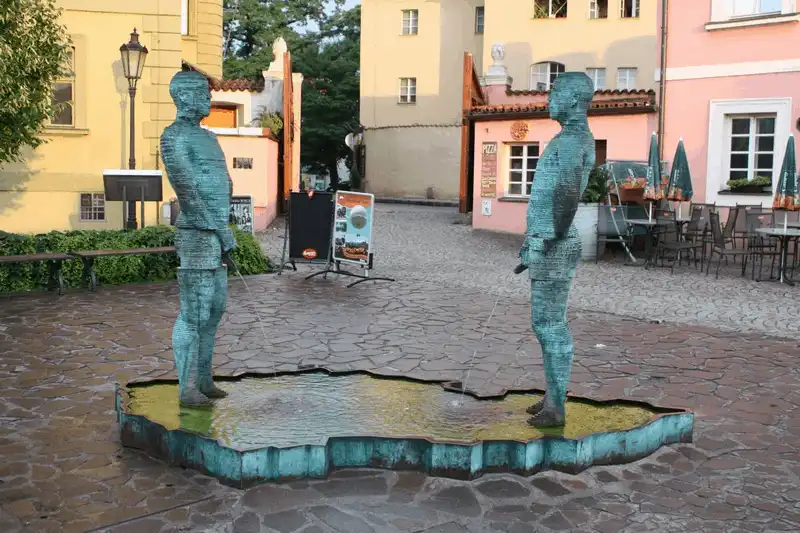 Tạp chí Du lịch Wanderlust Tips Những địa điểm không thể bỏ lỡ khi du lịch đến thành phố Prague xinh đẹp