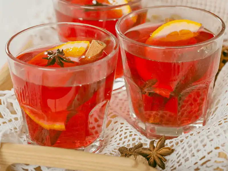 Tạp chí du lịch Wanderlust Tips Những loại cocktail dành cho Giáng sinh bạn nên thử một lần