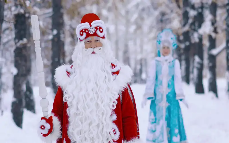 Tạp chí du lịch Wanderlust Tips Các nhân vật Giáng sinh xuất hiện làm cho mùa lễ hội thêm đặc biệt
