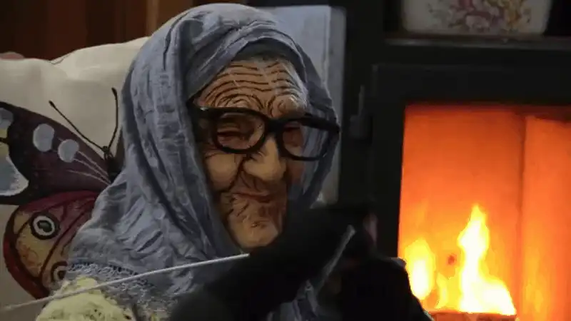 Tạp chí du lịch Wanderlust Tips Các nhân vật Giáng sinh xuất hiện làm cho mùa lễ hội thêm đặc biệt