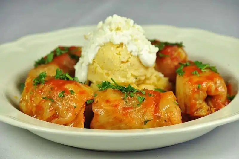 Phong vị quyến rũ ẩm thực Romania 6 Tạp chí Du lịch Wanderlust Tips | Phong vị quyến rũ ẩm thực Romania