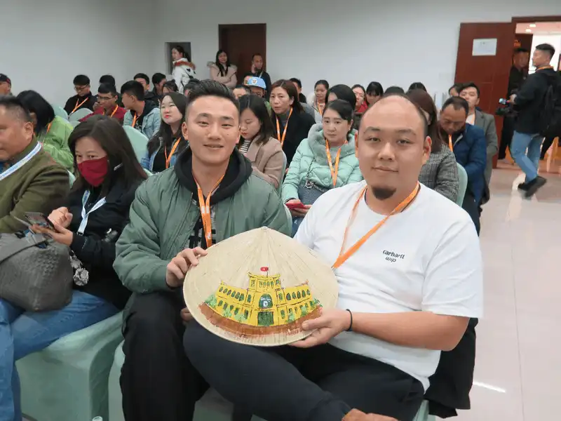 Tạp chí du lịch Wanderlust Tips Chương trình giới thiệu du lịch Thành phố Hồ Chí Minh tại Trung Quốc