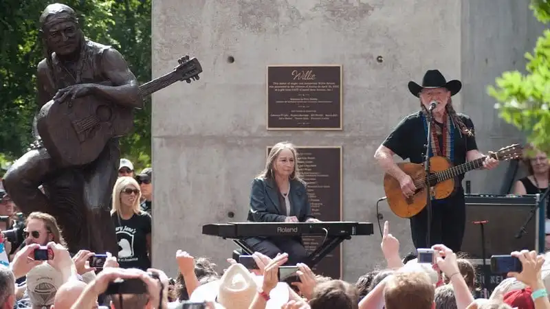 Điểm đến dành cho fan của dòng nhạc đồng quê tại Mỹ 6 Tạp chí Wanderlust Tips Những địa điểm không thể bỏ lỡ dành cho fan của dòng nhạc đồng quê