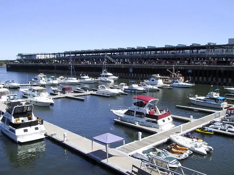 Tạp chí du lịch Wanderlust Tips Bỏ túi kinh nghiệm du lịch Montreal, Canada