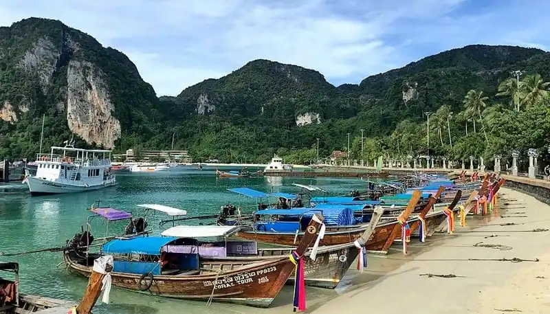 Tạp chí Wanderlust Tips Quần đảo Koh Phi Phi của Thái Lan đang cạn kiệt nguồn nước ngọt