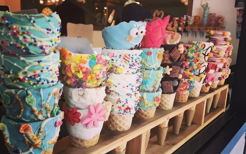Tạp chí Du lịch Wanderlust Tips Sống ảo với những cây kem Hàn Quốc đầy sắc màu