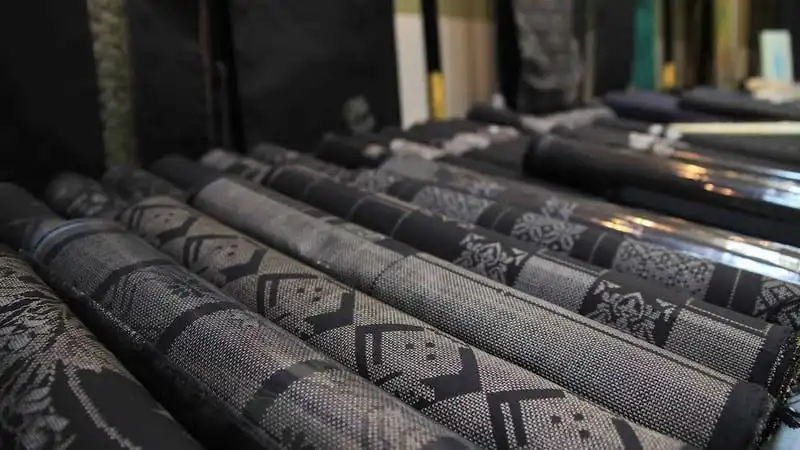 Sự quyến rũ của phương pháp nhuộm bùn truyền thống ở Nhật Bản 5 Tạp chí Du lịch Wanderlust Tips Sự quyến rũ của phương pháp nhuộm bùn truyền thống