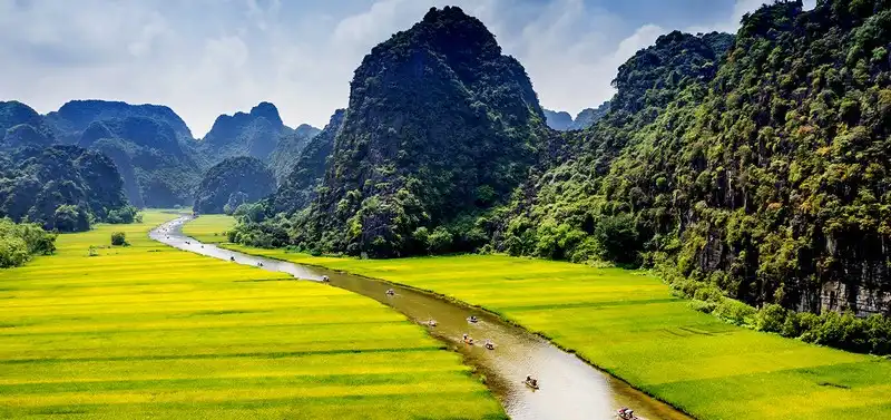 Tạp chí Du lịch Wanderlust Tips Du lịch Ninh Bình: Cẩm Nang từ A đến Z