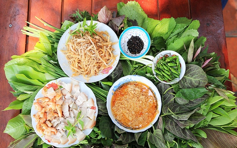 Chưa ăn gỏi lá, chưa đến Kon Tum