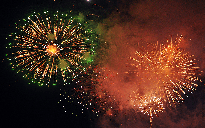 Sắp bắn pháo hoa tại thành phố Hạ Long Sắp bắn pháo hoa tại thành phố Hạ Long