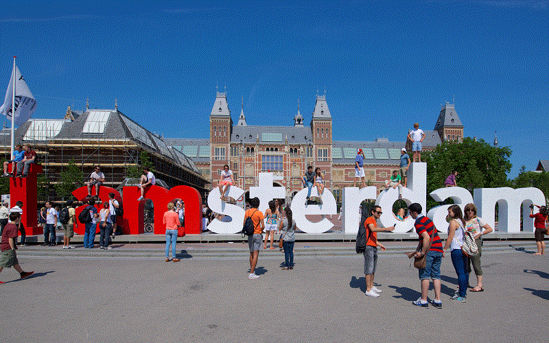 Thủ đô Hà Lan dỡ bỏ biểu tượng nổi tiếng “I amsterdam”