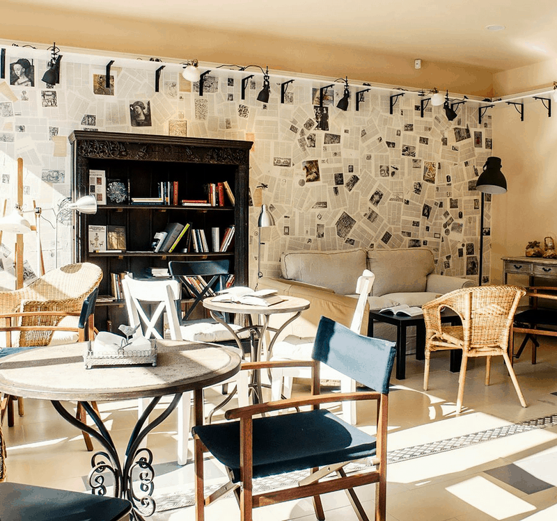 5 quán cà phê theo phong cách anticafé nổi tiếng ở châu Âu 6 Tạp chí Du lịch Wanderlust Tips 5 quán cà phê theo phong cách anticafé nổi tiếng ở châu Âu