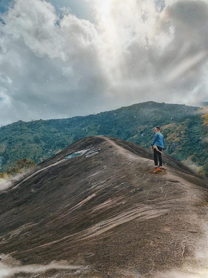 Tạp chí Du lịch Wanderlust Tips | Chàng trai gây ấn tượng với những hình ảnh du lịch thú vị