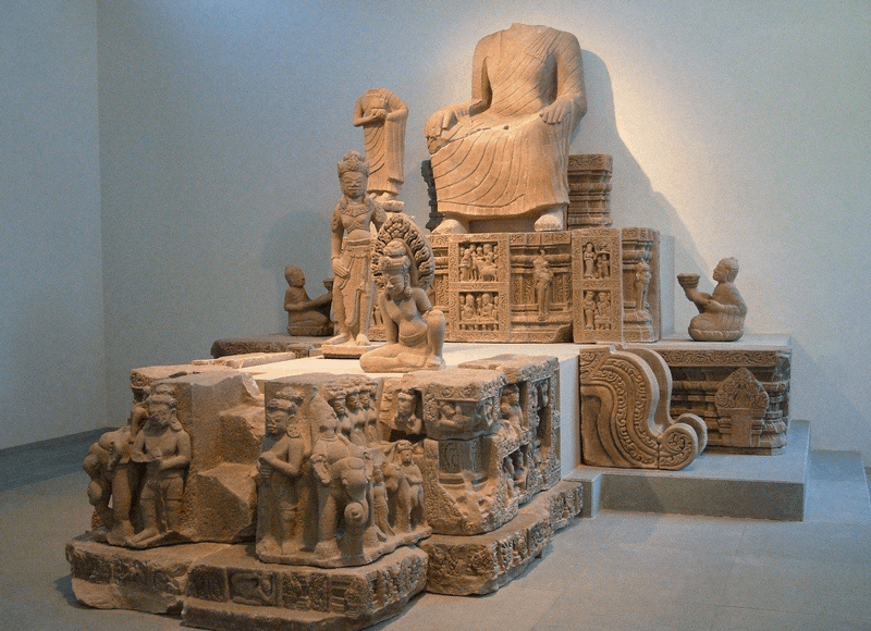Tạp chí Du lịch Wanderlust Tips Bảo tàng điêu khắc Chăm: Nơi lưu giữ quá khứ vàng son