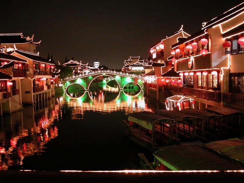 Lạc bước ở những cổ trấn đẹp nhất Trung Quốc 8 Tạp chí Du lịch Wanderlust Tips | Lạc bước ở những cổ trấn đẹp nhất Trung Quốc