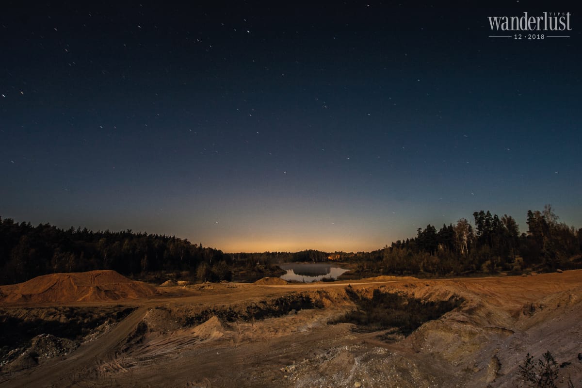 Dưới bầu trời đêm hoang mạc 10 Tạp chí Du lịch Wanderlust Tips Dưới bầu trời đêm hoang mạc - khám phá