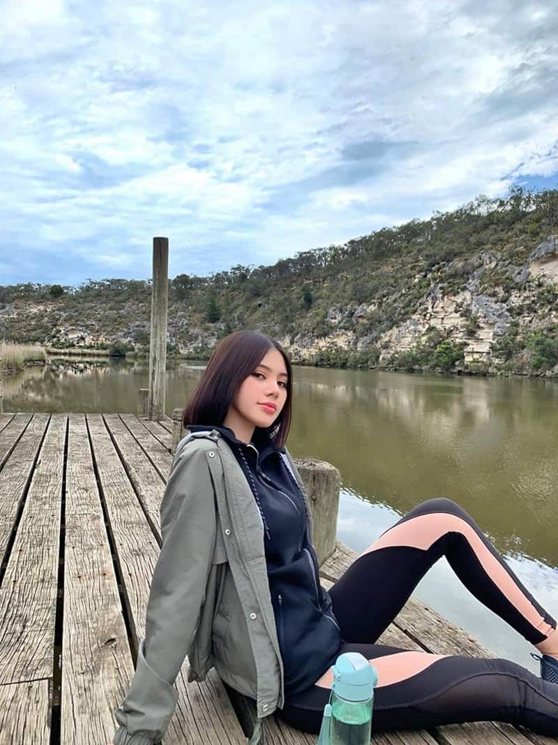 Hoa hậu Jolie Nguyễn chia sẻ kinh nghiệm trượt tuyết ở Hàn Quốc 8 Tạp chí Du lịch Wanderlust Tips | Hoa hậu Jolie Nguyễn chia sẻ kinh nghiệm trượt tuyết ở Hàn Quốc