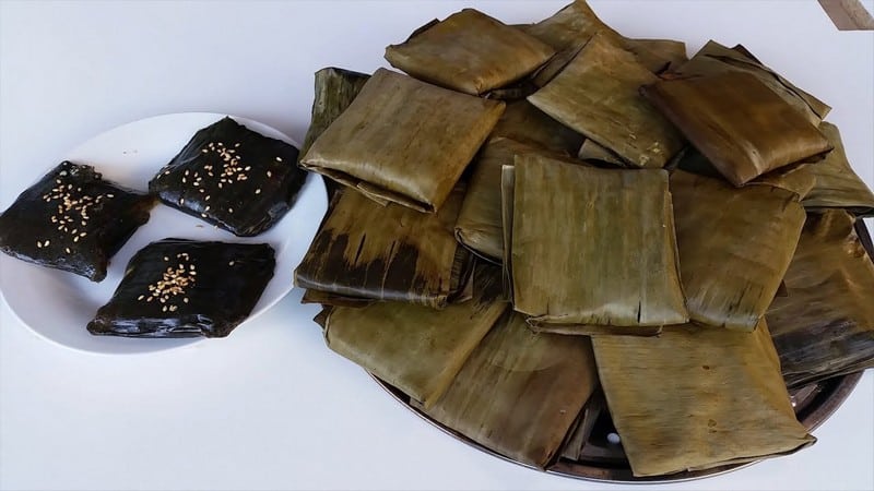 Tạp chí Du lịch Wanderlust Tips | Ẩm thực Việt Nam với những loại bánh "giấu mình trong lá"