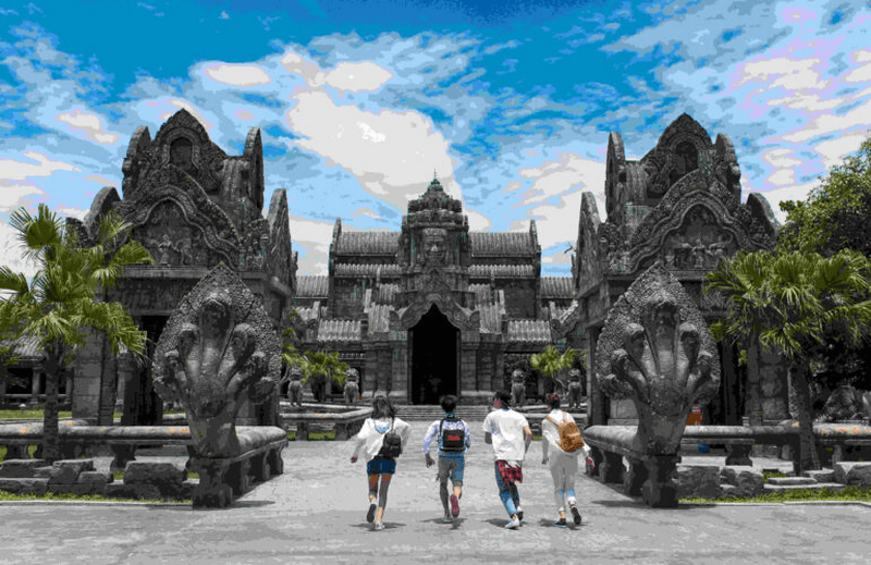 Tạp chí Du lịch Wanderlust Tips Khám phá văn hóa bốn phương tại Công viên châu Á, Đà Nẵng