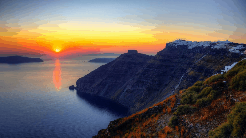 Tạp chí Du lịch Wanderlust Tips Kinh nghiệm du lịch Santorini: Hòn đảo thiên đường của Hy Lạp