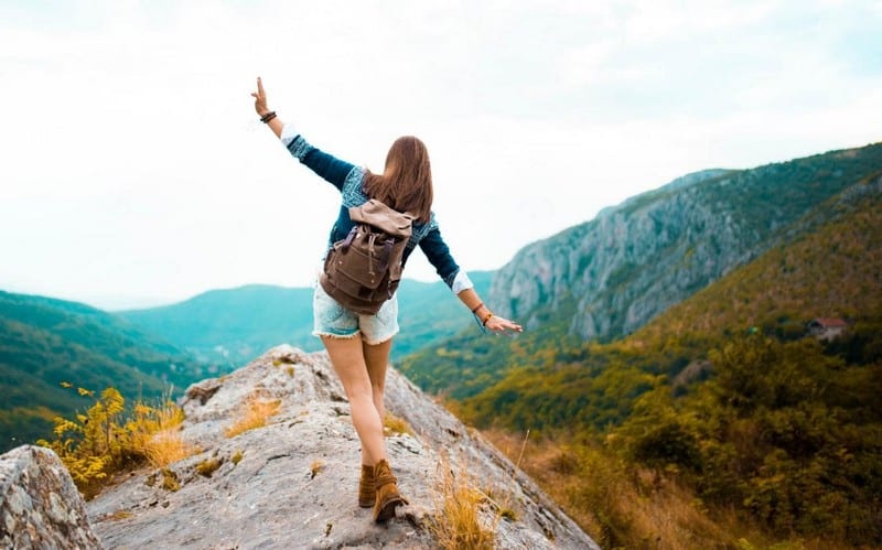 Những trải nghiệm du lịch tuổi trẻ không nên bỏ qua 6 Tạp chí Du lịch Wanderlust Tips | Những trải nghiệm du lịch tuổi trẻ không nên bỏ qua