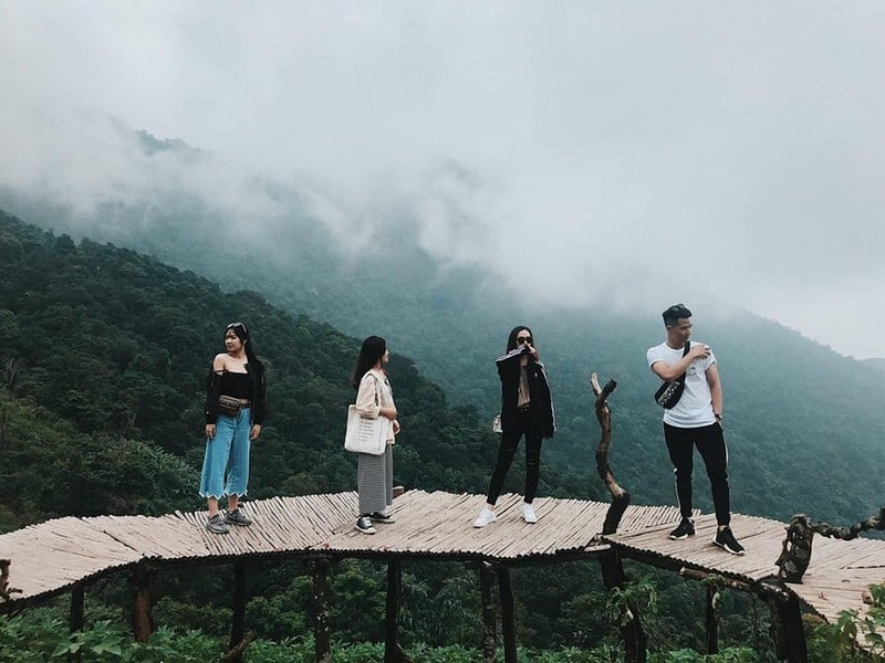 Những trải nghiệm du lịch tuổi trẻ không nên bỏ qua 7 Tạp chí Du lịch Wanderlust Tips | Những trải nghiệm du lịch tuổi trẻ không nên bỏ qua