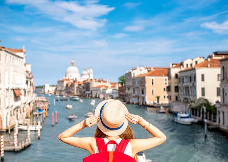 Tạp chí Du lịch Wanderlust Tips | Những trải nghiệm du lịch tuổi trẻ không nên bỏ qua