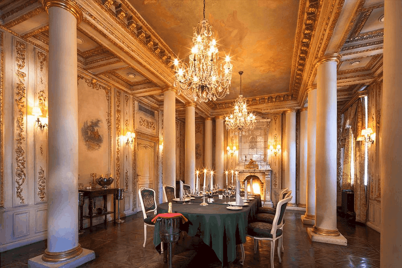 Tạp chí Du lịch Wanderlust Tips Cafe Pushkin: Khi ăn uống là cả một nghệ thuật