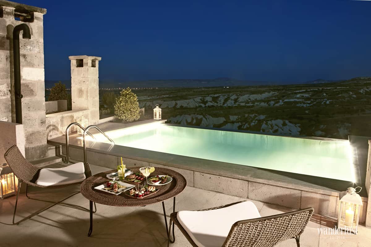 Top 3 chốn lưu trú cho năm mới rực rỡ 13 Tạp chí Du lịch Wanderlust Tips Top 3 chốn lưu trú cho hành trình tháng 12 rực rỡ - hotels & resorts