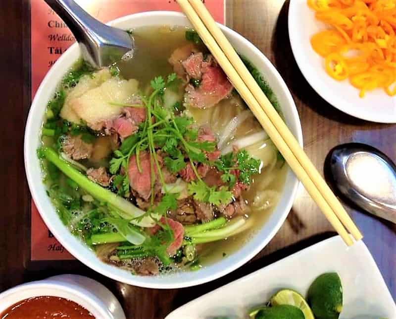 Trải nghiệm tinh hoa ẩm thực Hà thành (Phần 1) 6 Tạp chí Du lịch Wanderlust Tips | Những món ngon Hà Nội nhất định phải thử