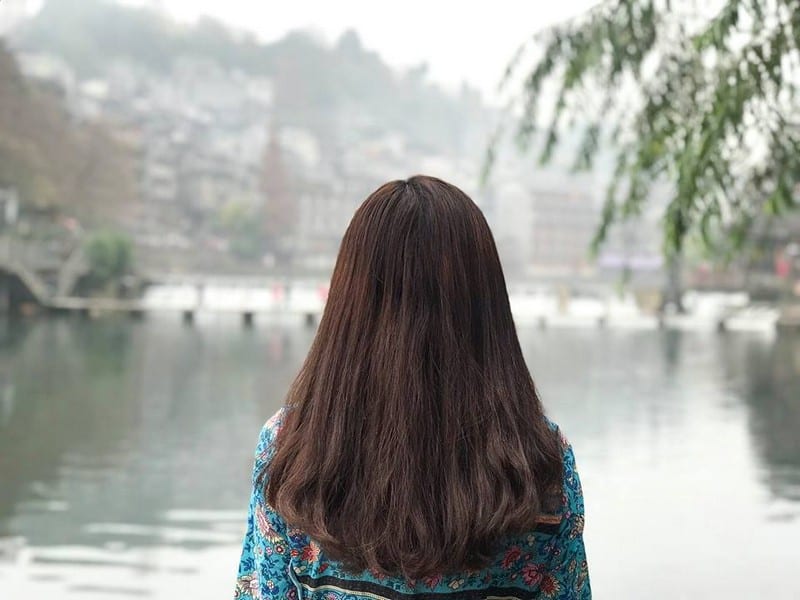 Tạp chí Du lịch Wanderlust Tips | Tuổi trẻ là những chuyến đi trong quan niệm của cô gái xứ Huế