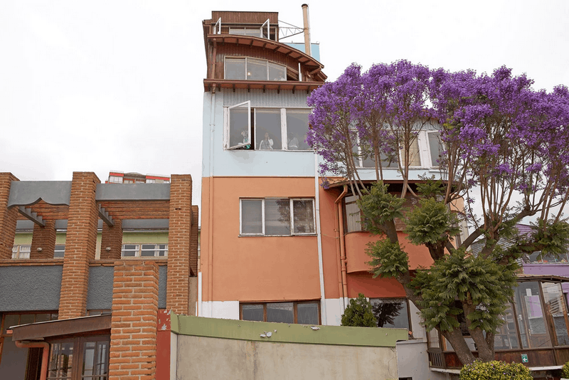 Tạp chí Du lịch Wanderlust Tips 48h lang thang Valparaiso, Chile