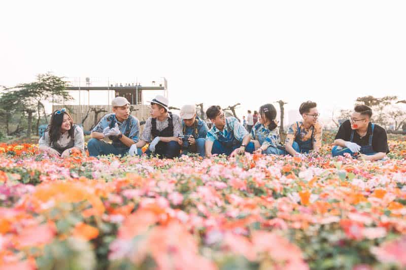 Tạp chí Du lịch Wanderlust Tips | Ghi dấu kỷ niệm thời áo trắng nơi thảo nguyên hoa mộng mơ