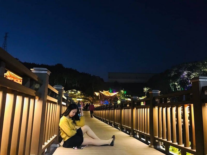 Tạp chí Du lịch Wanderlust Tips | Chuyện cô gái độc thân đi du lịch để tìm niềm vui