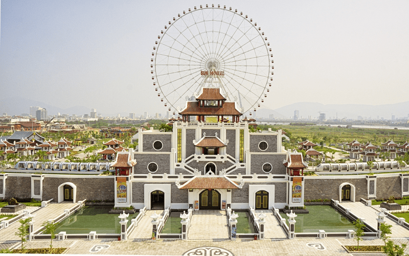 Wanderlust Tips kham pha van hoa bon phuong tai cong vien chau a da nang bia