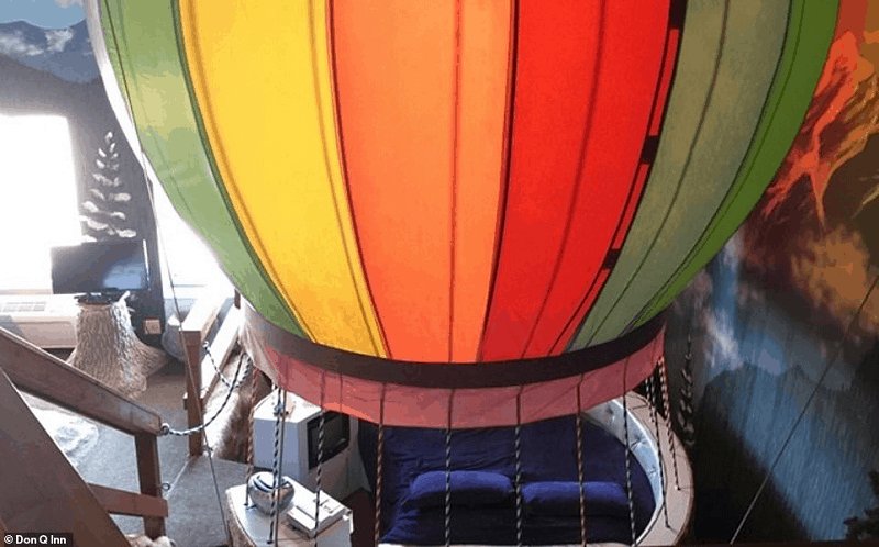 Lạc vào thế giới muôn màu ở khách sạn Don Q Inn, Mỹ 6 Tạp chí Du lịch Wanderlust Tips Lạc vào thế giới muôn màu với khách sạn Don Q Inn, Mỹ