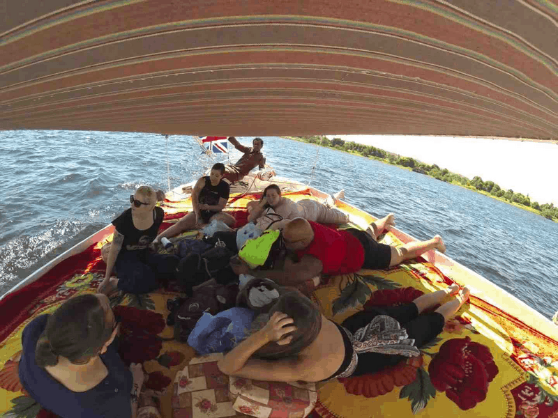 Tạp chí Du lịch Wanderlust Tips Du ngoạn sông Nile bằng thuyền Felucca