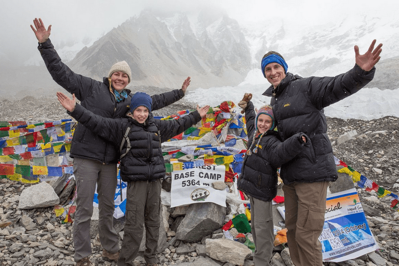 Tạp chí Du lịch Wanderlust Tips Những vật dụng cần thiết cho chuyến trekking ở Nepal