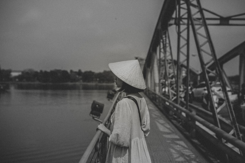 Tạp chí Du lịch Wanderlust Tips | Cô gái Quảng Ninh gửi lại chút tình nơi xứ Huế mộng mơ