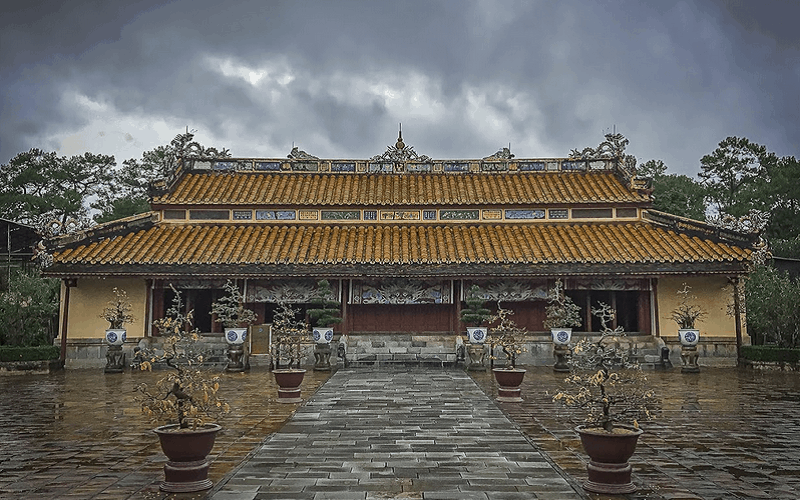 Tạp chí Du lịch Wanderlust Tips Lăng Minh Mạng: Nơi hội tụ của nghệ thuật lịch sử và triết lý nhân sinh