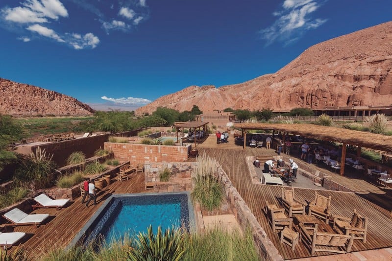 Top 6 khách sạn có cảnh đêm huyền diệu nhất 8 Tạp chí Du lịch Wanderlust Tips | Ngắm cảnh bình yên tại những khách sạn tuyệt đẹp