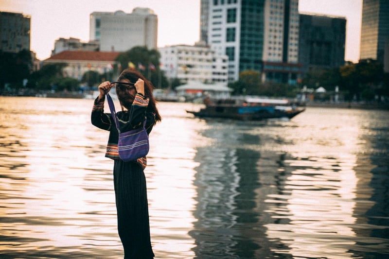 Thiếu nữ Mơ Nâm: "Sài Gòn trong tôi là những nỗi nhớ" 11 Tạp chí Du lịch Wanderlust Tips | Thiếu nữ Mơ Nâm: "Sài Gòn trong tôi là những nỗi nhớ"