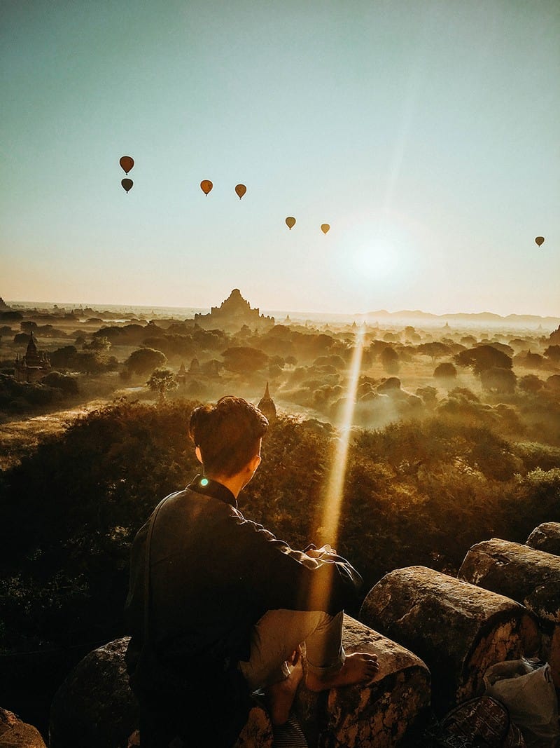 Tạp chí Du lịch Wanderlust Tips | Tuổi trẻ là bản nhạc đầy sắc màu trong hành trình của chàng trai 9X