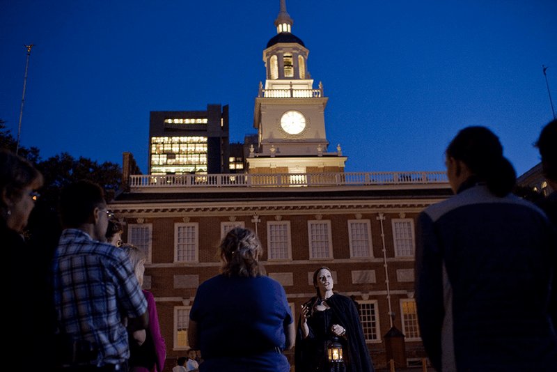 Tạp chí Du lịch Wanderlust Tips Tour du lịch trải nghiệm bóng ma độc đáo tại Philadelphia