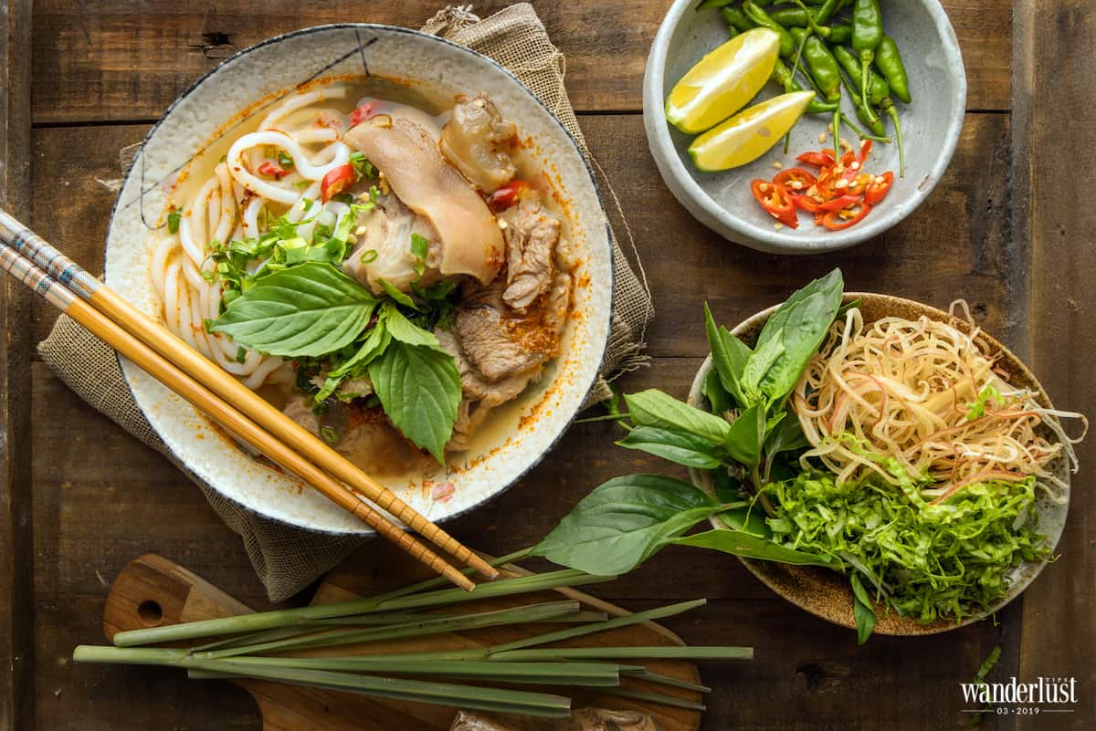 Tạp chí Du lịch Wanderlust Tips Xứ Huế, dĩ vãng thân quen - cảm hứng lên đường